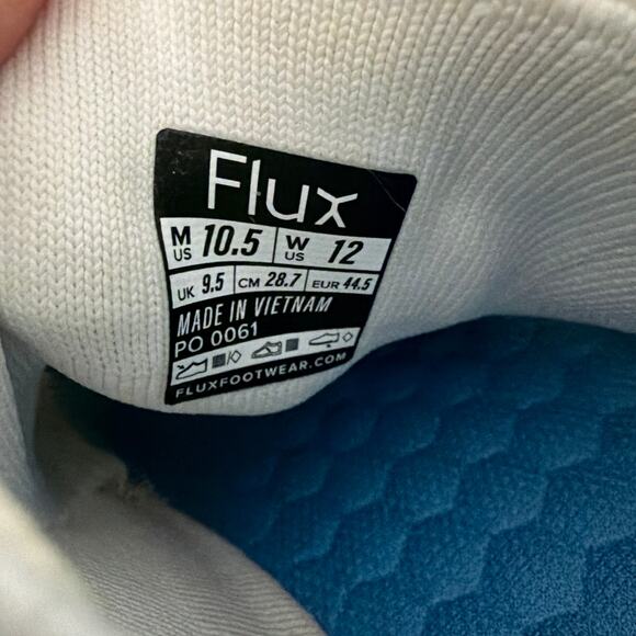 Flux Shoes Mens 10.5 Footwear Adapt Knit Trainer White Gum Athletic Sneakers